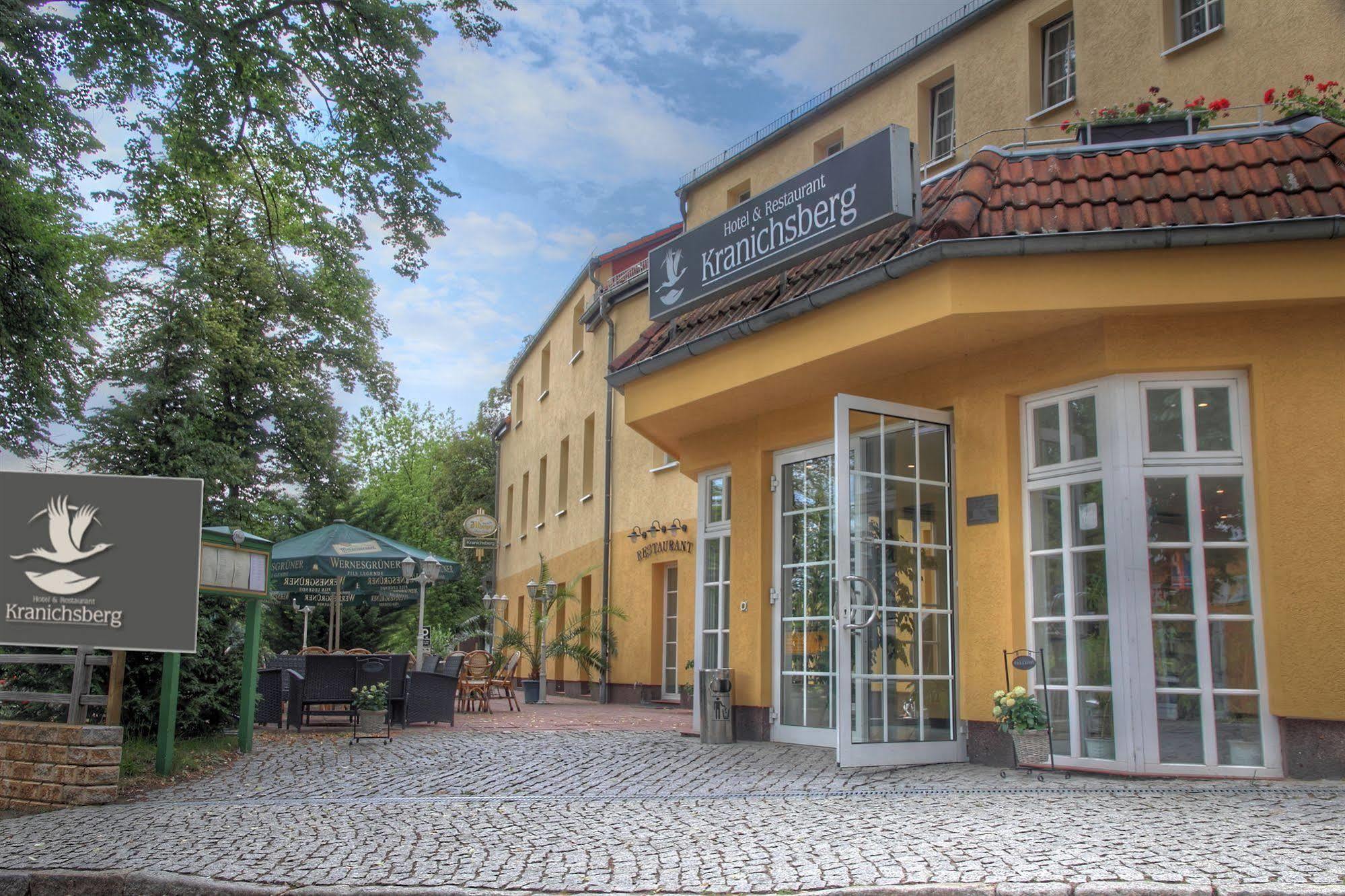 Hotel Und Restaurant Kranichsberg Woltersdorf  Exterior photo